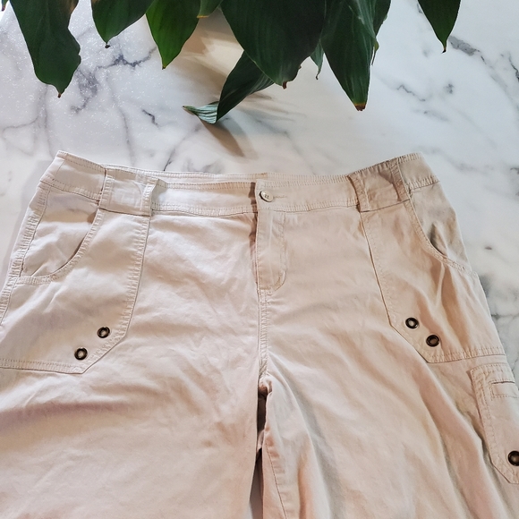 Fashion Bug Capri Pants size 18 Adjustable Length - Picture 16 of 16